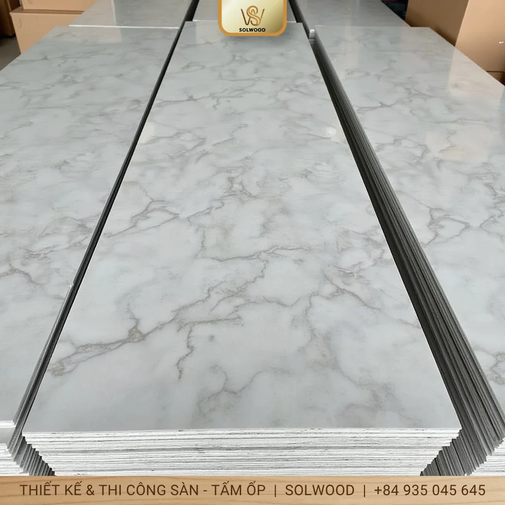Hình ảnh Tấm ốp trần nhựa lam sóng giả gỗ Tam Kỳ sang trọng, bền bỉ - 2